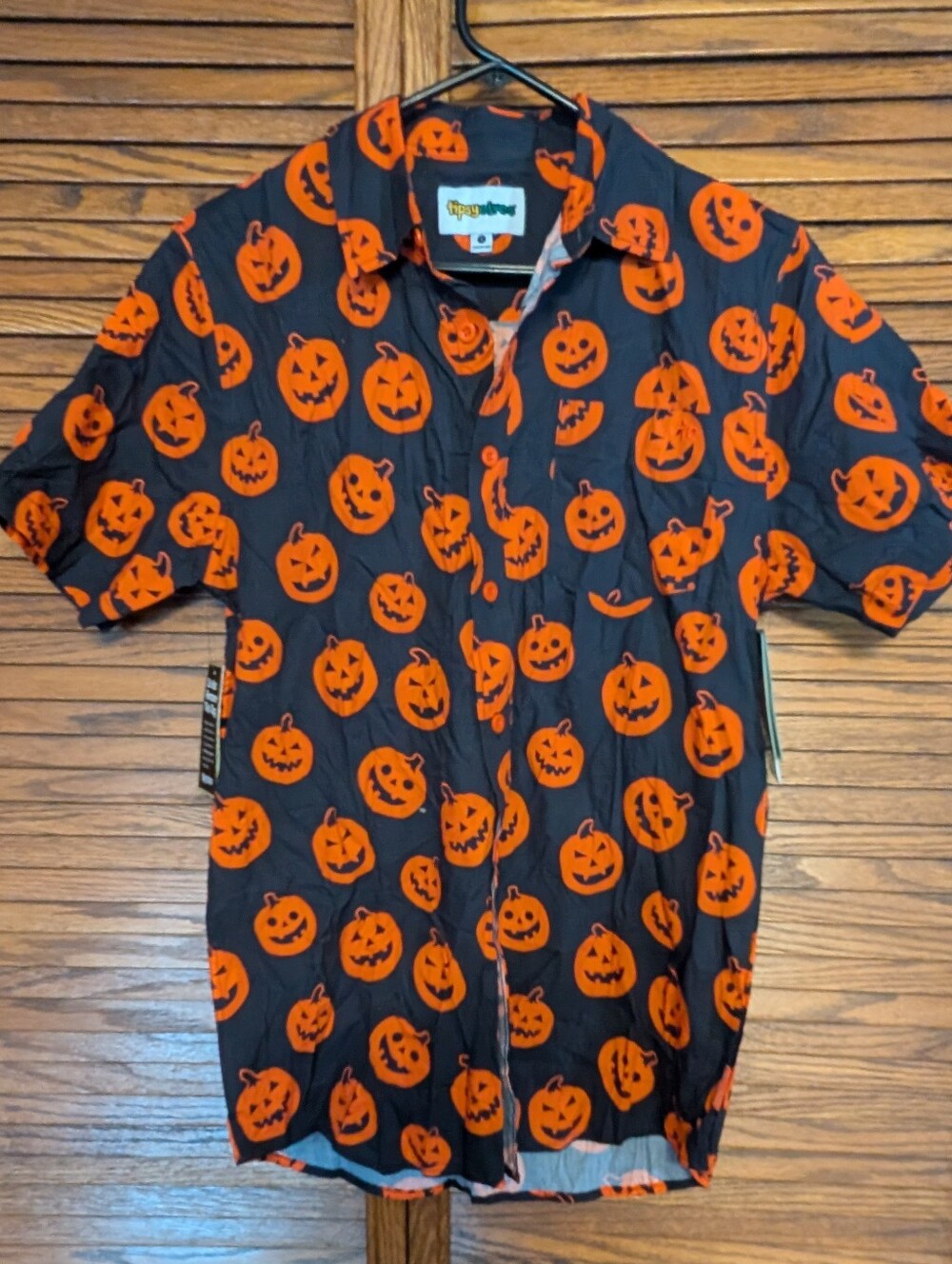 Tipsy Elves NWT Men's Pumpkin Button-down Shirt Short Sleeve Size Small